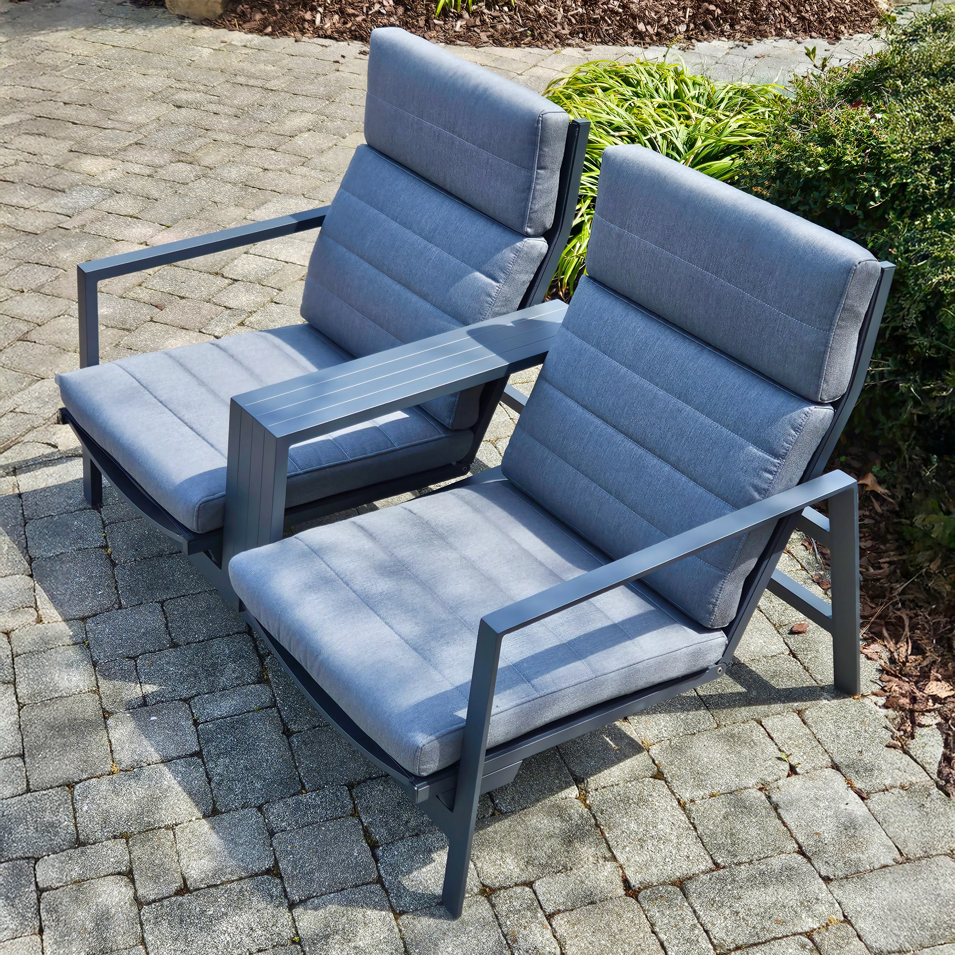 Bondi Tete A Tete Loveseat