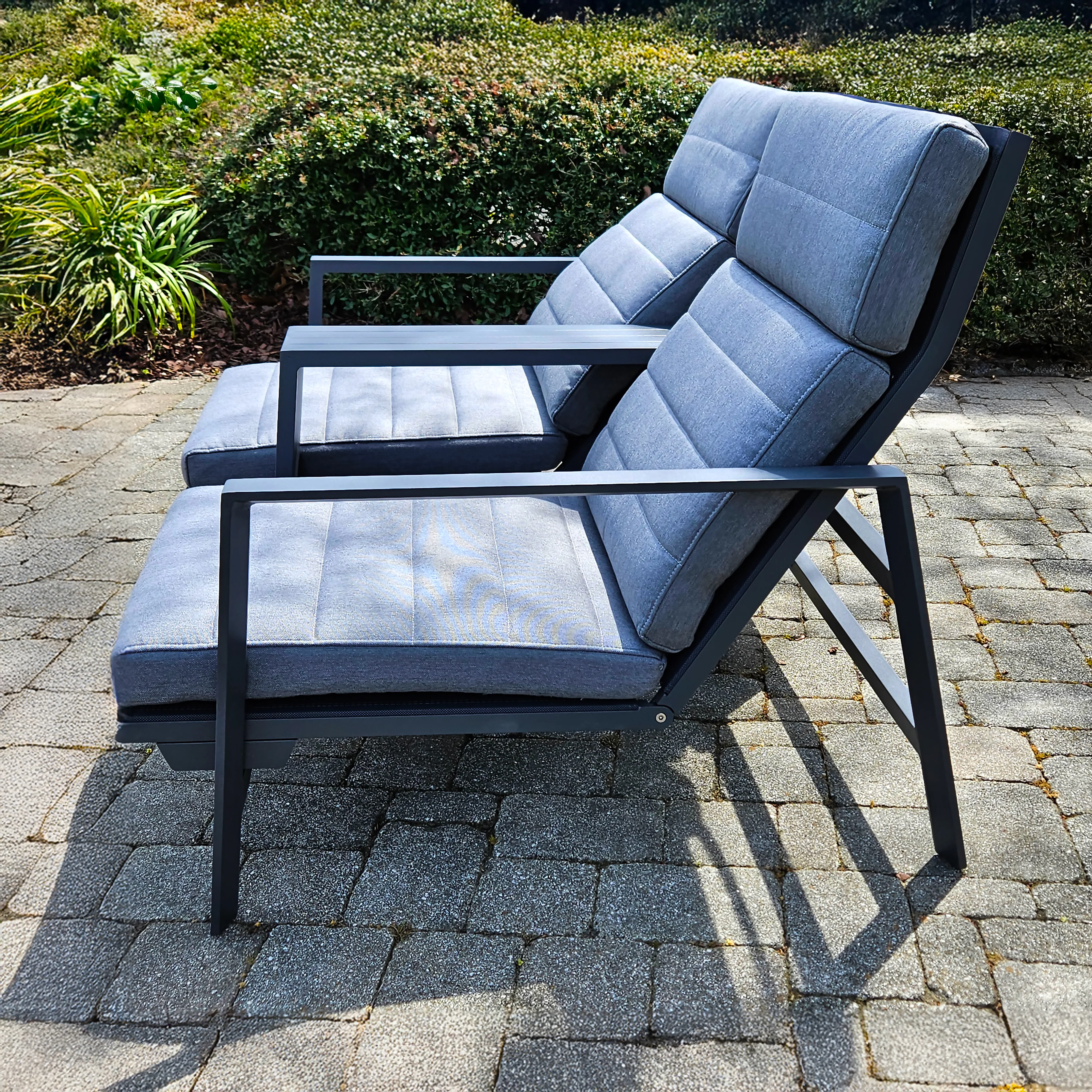 Bondi Tete A Tete Loveseat - Image 2