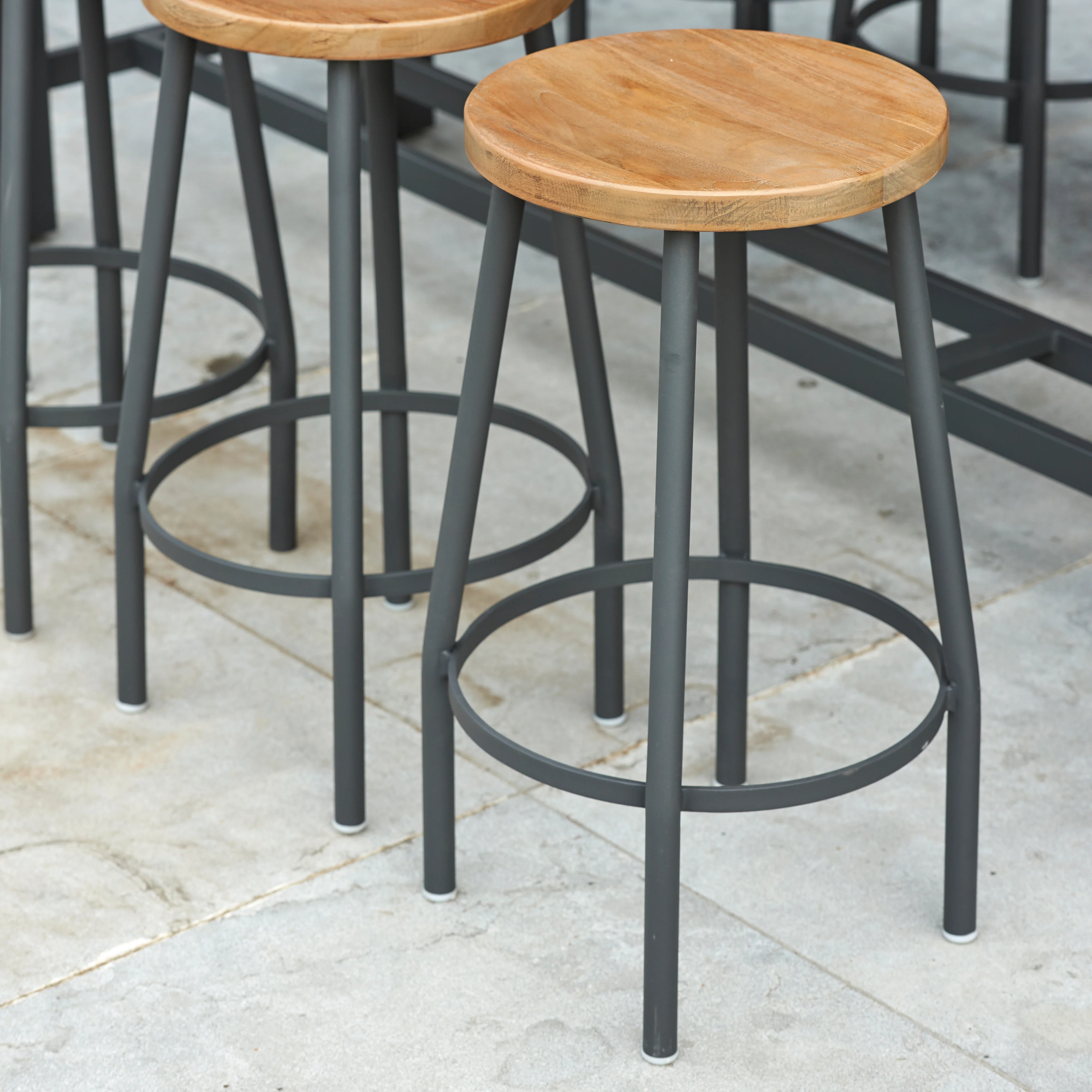 Canada Bar Stool - Image 3