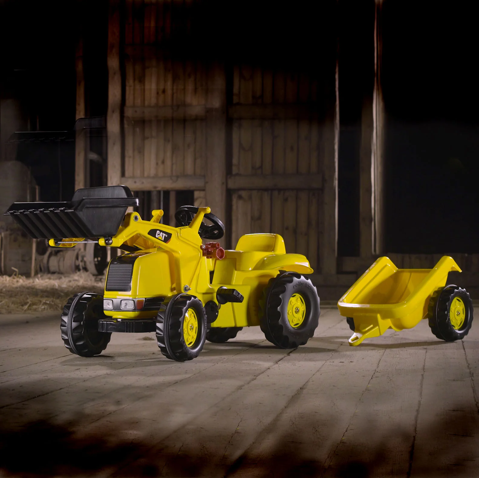 CAT Kid Tractor With Trailer - Image 3
