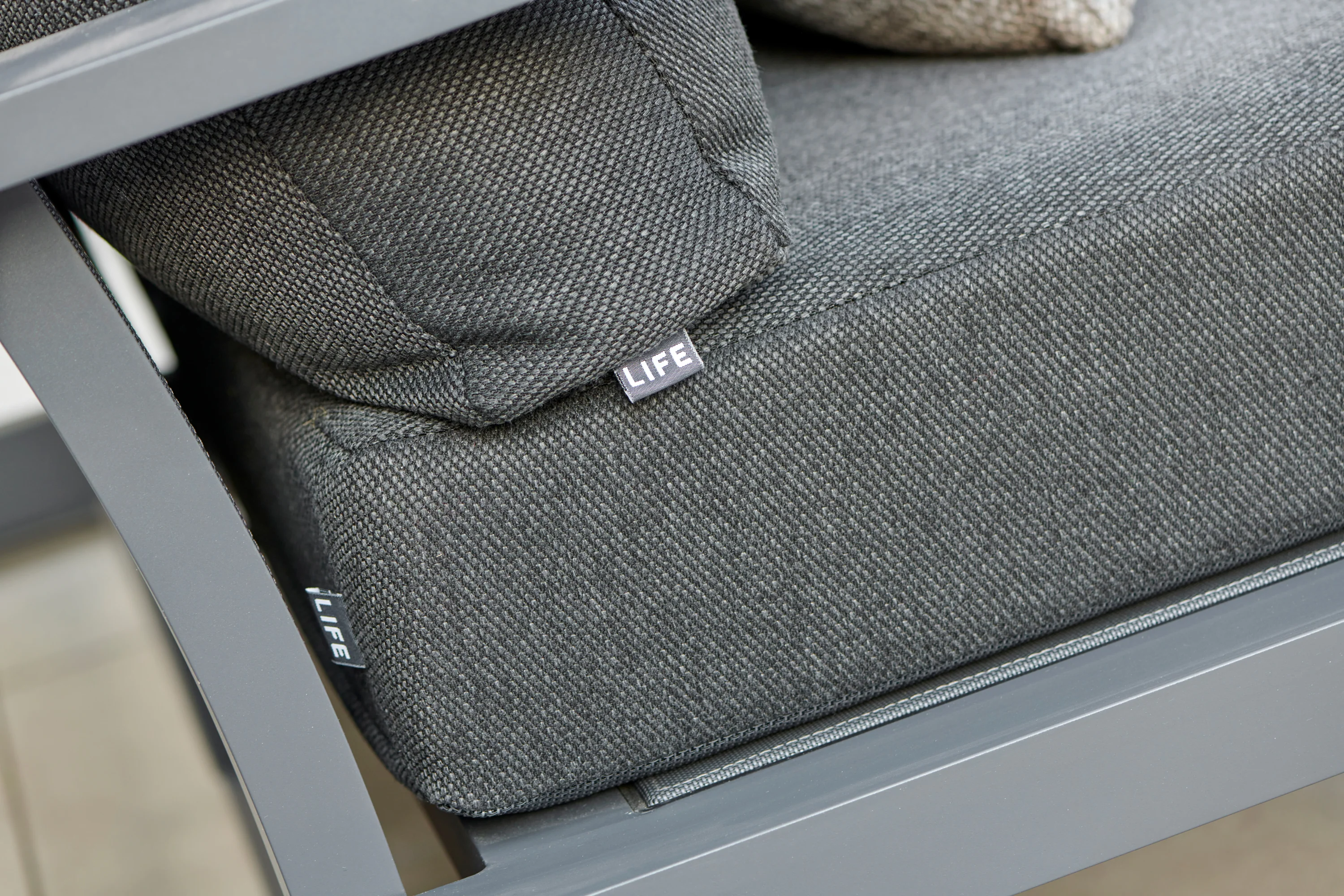 Montana Right Sofa - Image 5