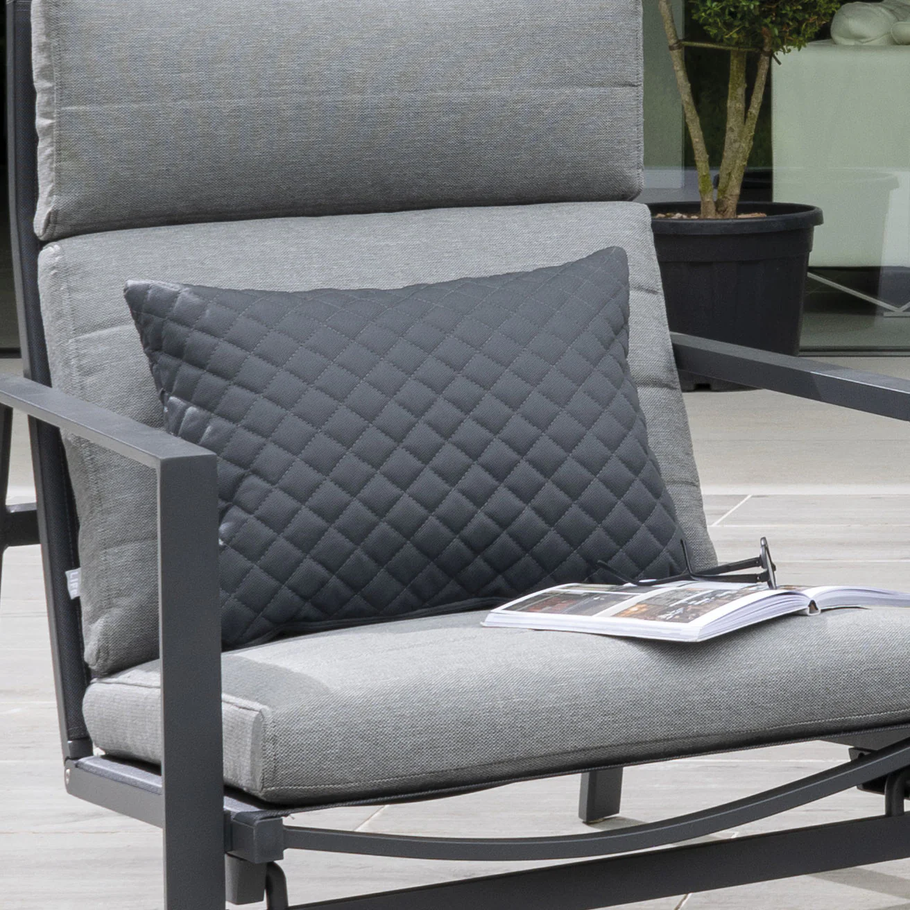 Diamond Pillow - Image 3