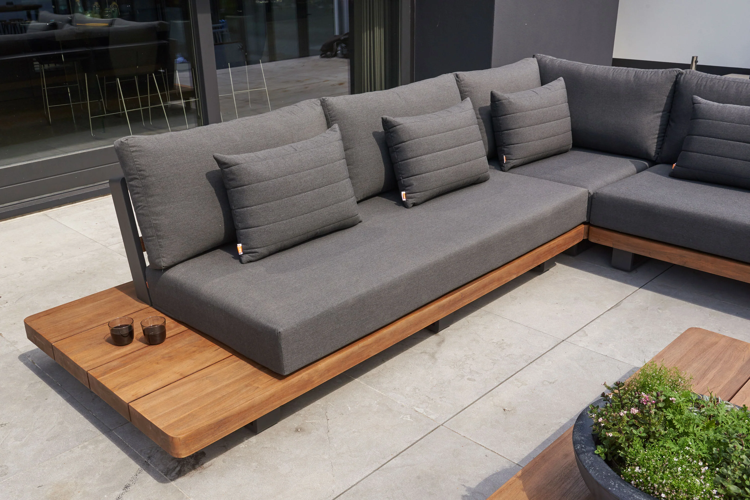 Fitz Roy Teak Corner Set - Image 6