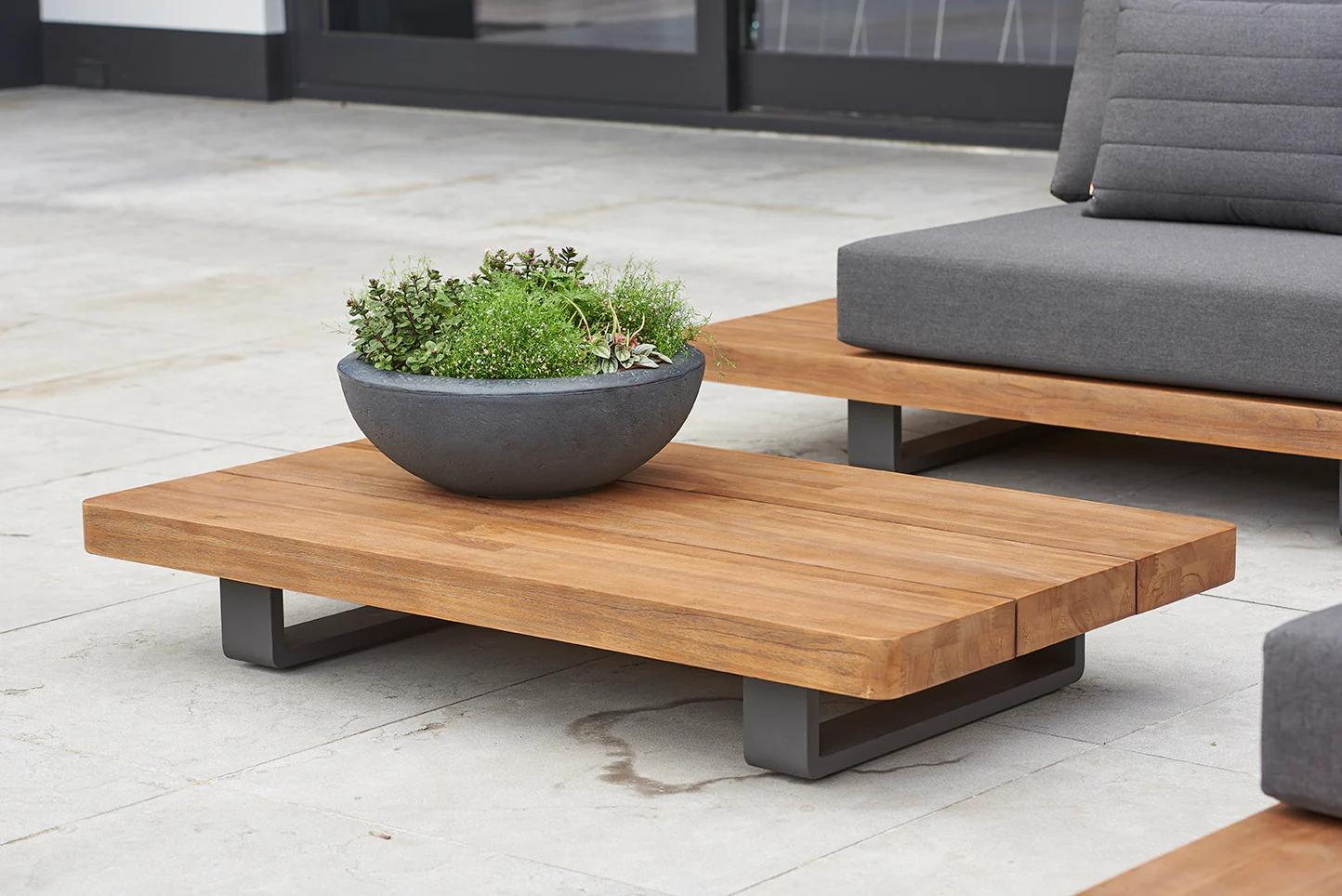 Fitz Roy 55x32x10-inch Teak Coffee Table - Image 2
