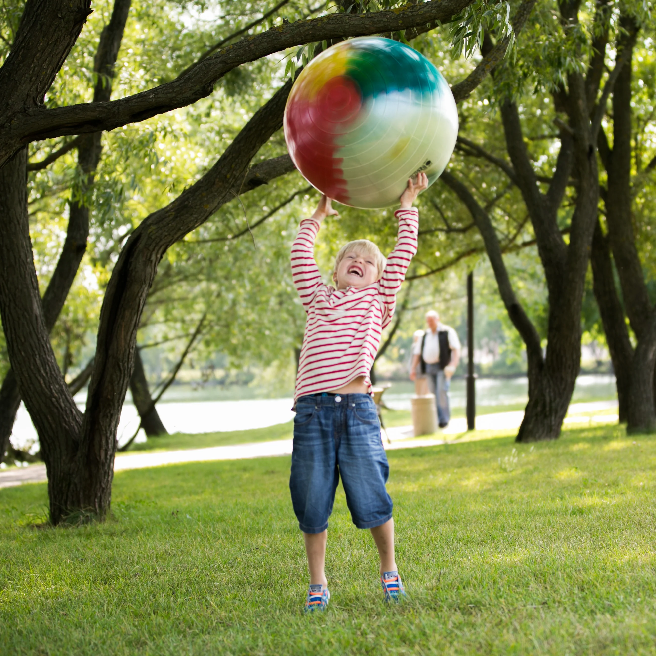 Gymnic Arte BRQ Physiotherapy &amp; Fitness Balls - Image 5