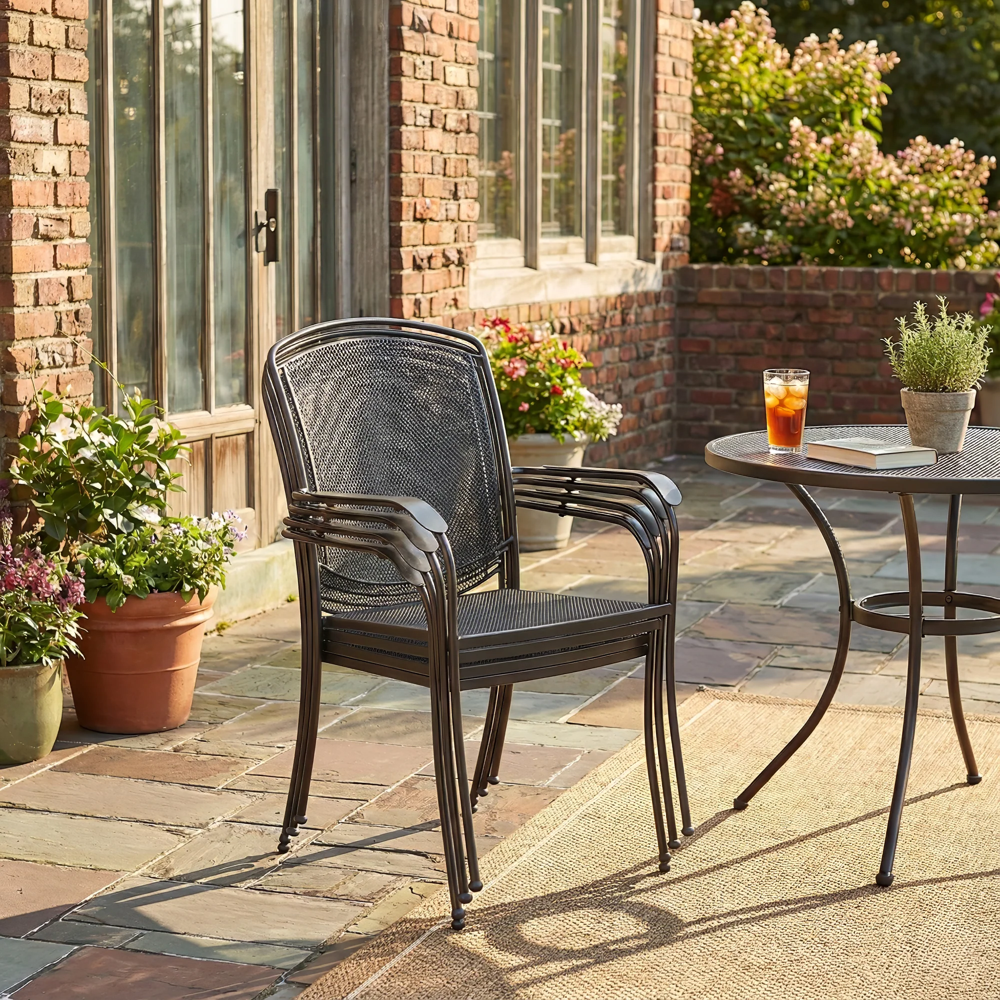 Henley 5-Piece Wrought Iron Mesh Dining Set (48-inch Table) - Image 2