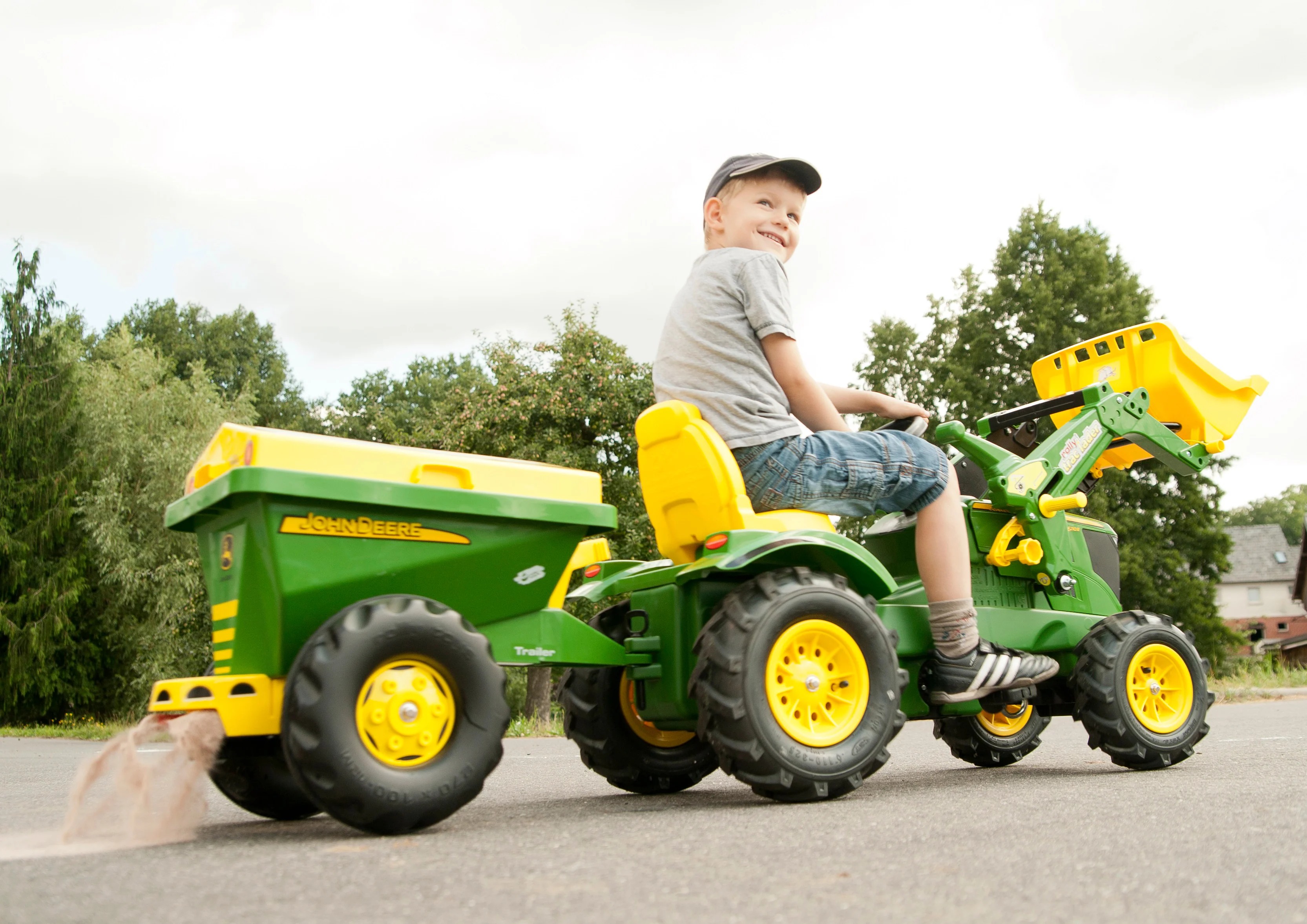 John Deere Tow Behind Spreader Accessory - Image 8