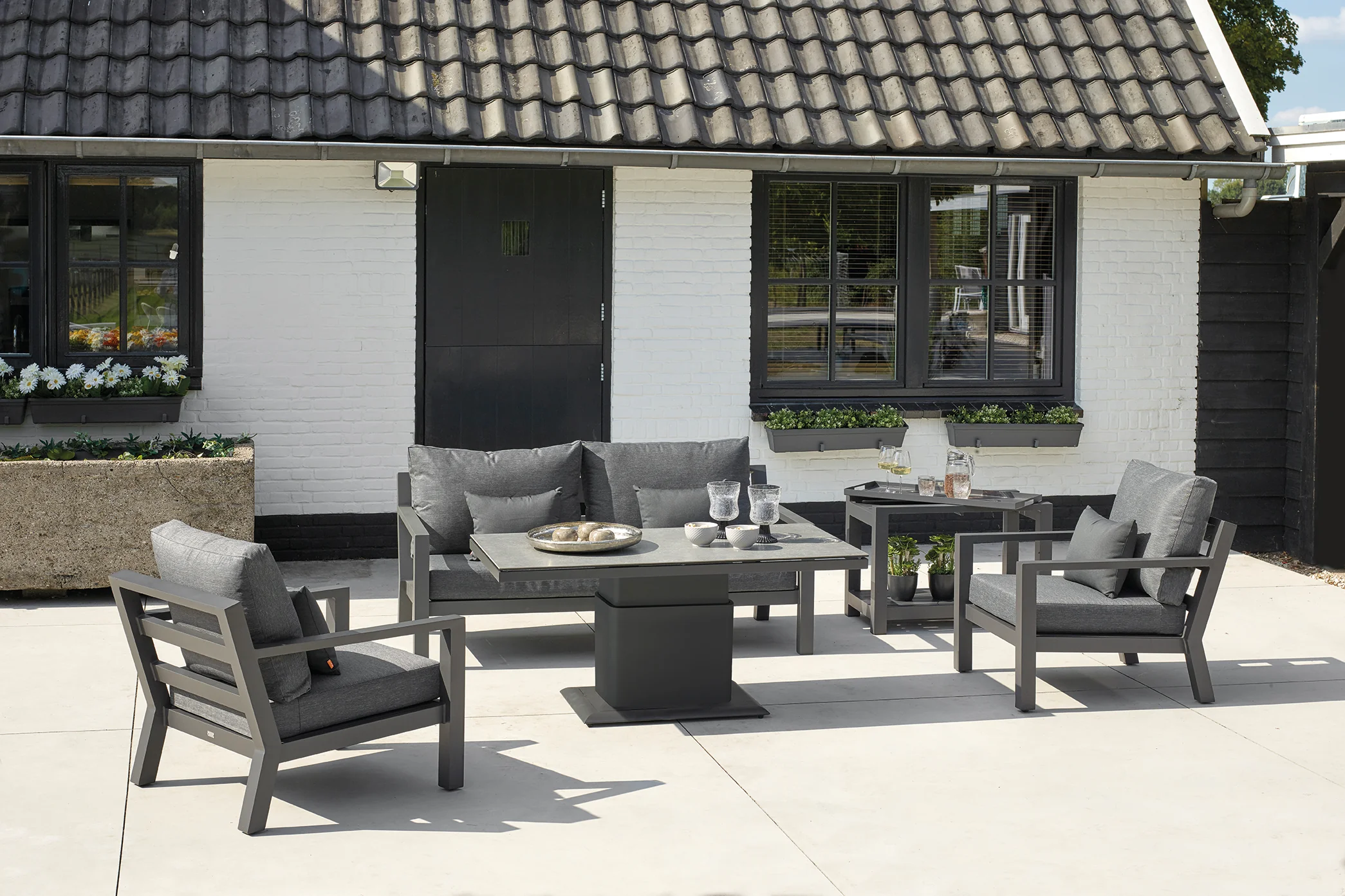 LUKA Adjustable Height Table - Image 4