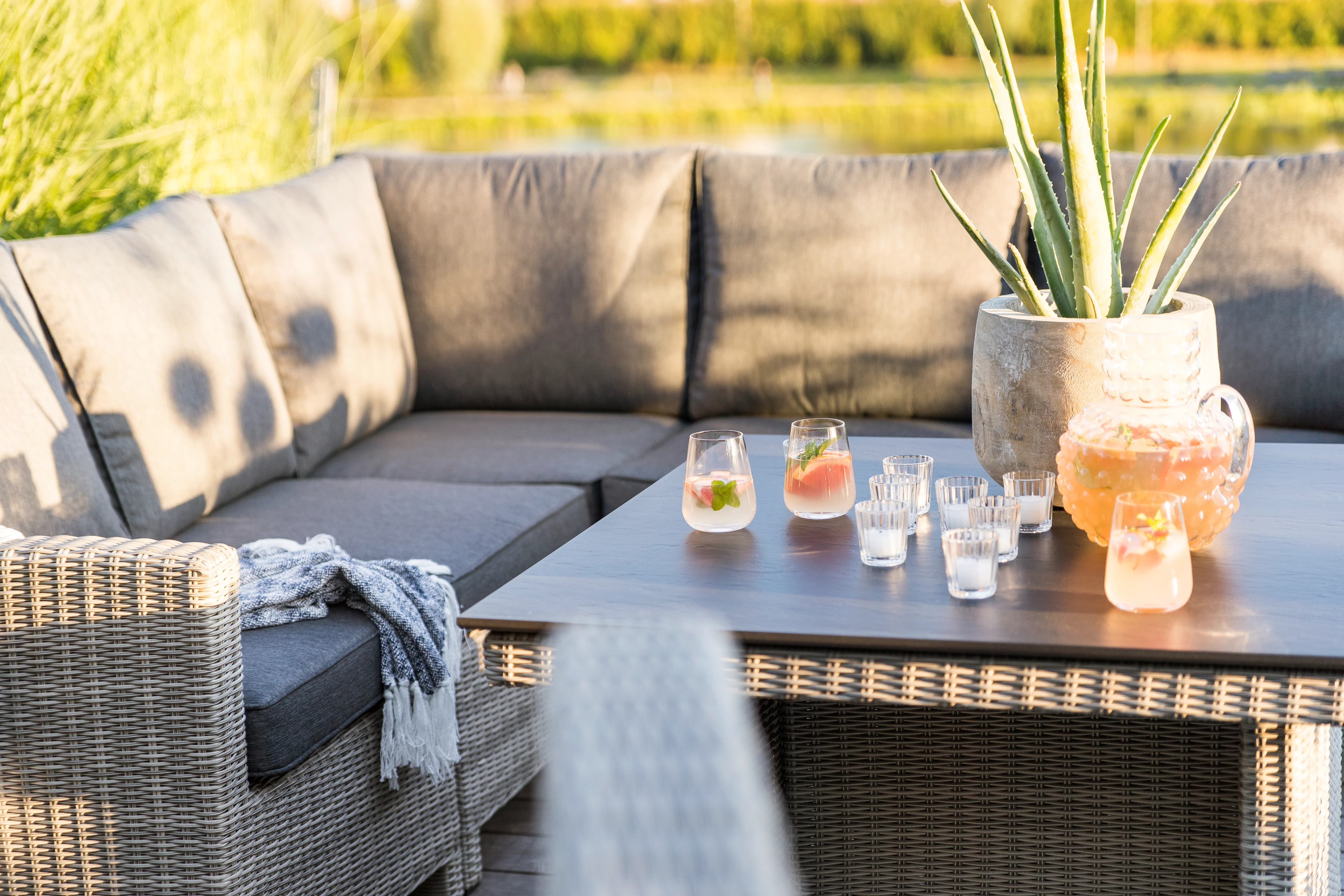 Palma Modular Wicker Armless Chair - Image 5