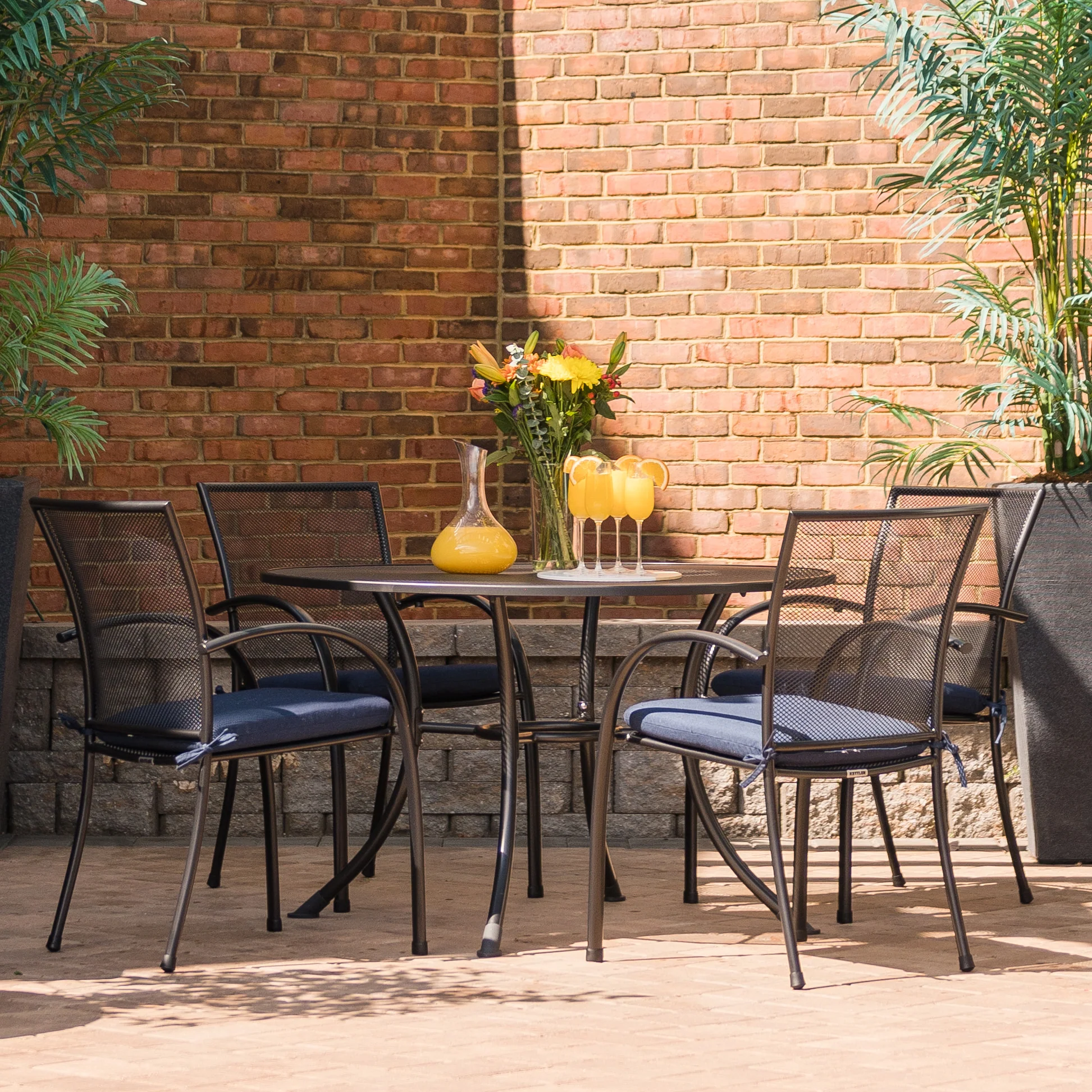 Pilano 5-Piece Wrought Iron Dining Set (42-inch Table) - Image 2