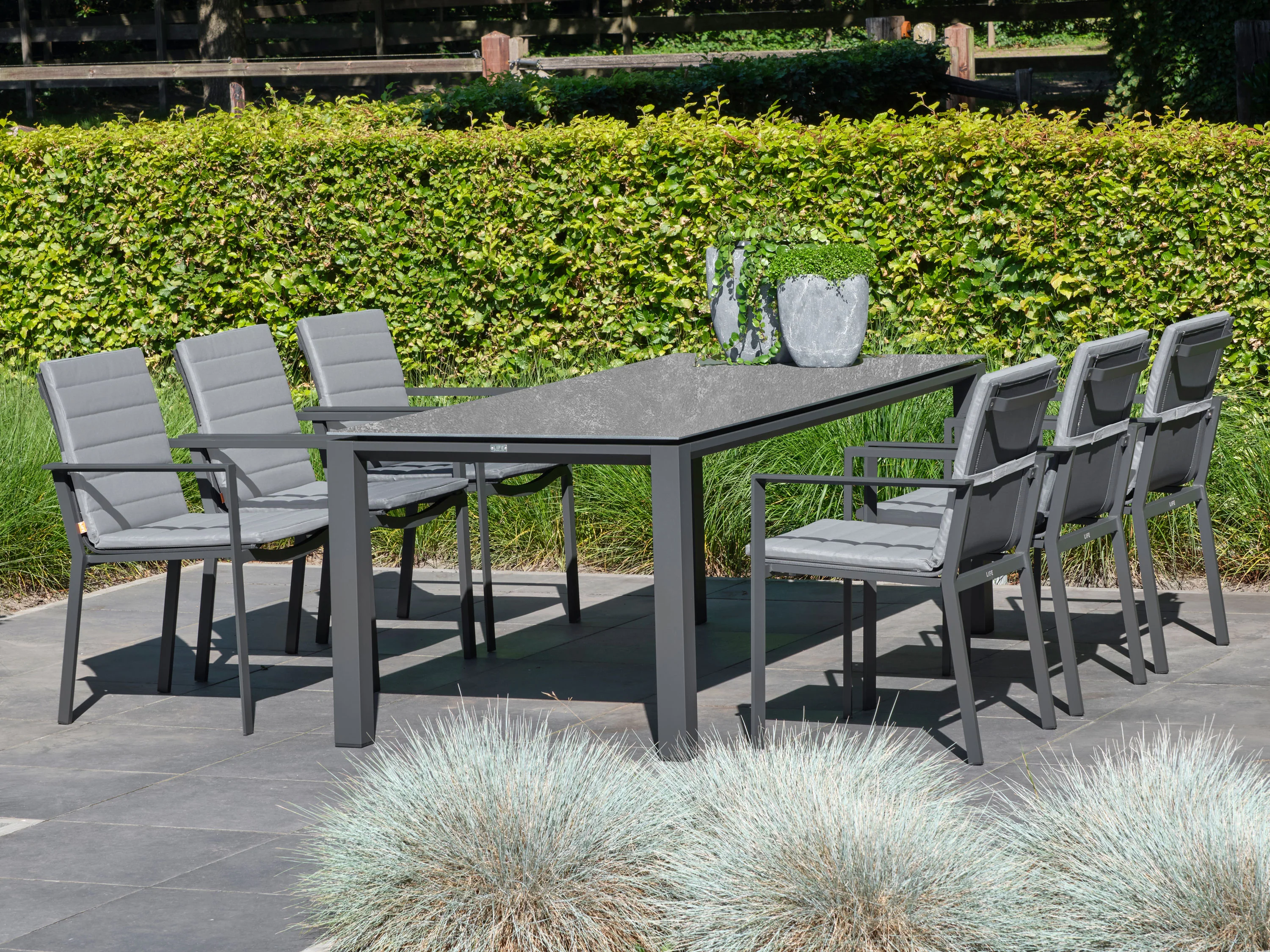 Primavera Stackable Dining Chairs - Image 3