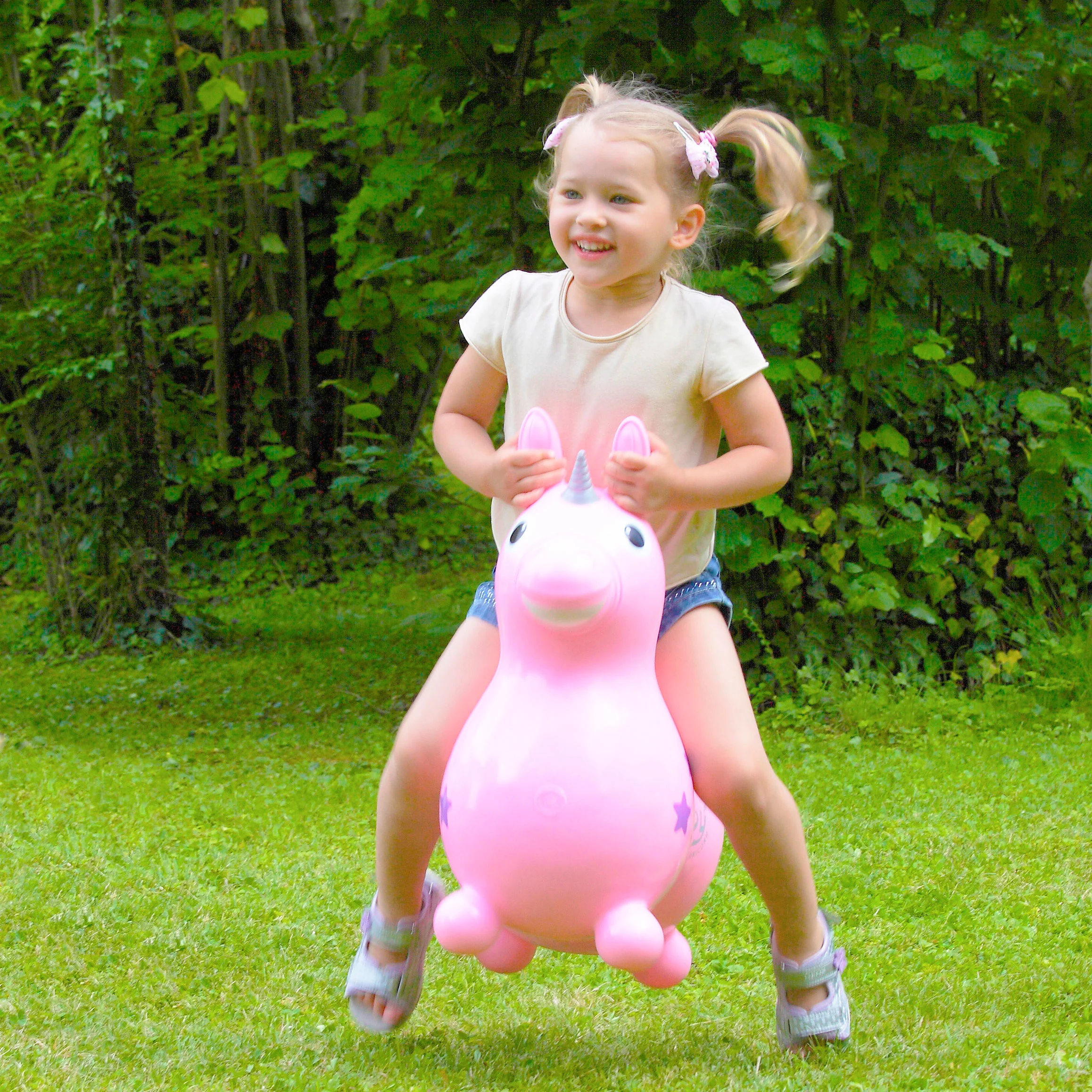 Rody Magical Unicorn Bounce Toy With Pump - Image 4