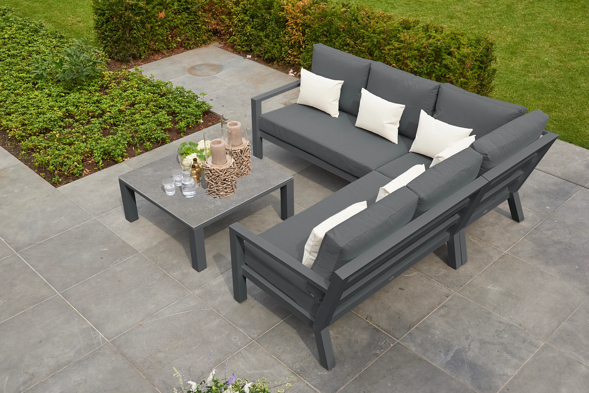 Timber Corner Chair - Image 4